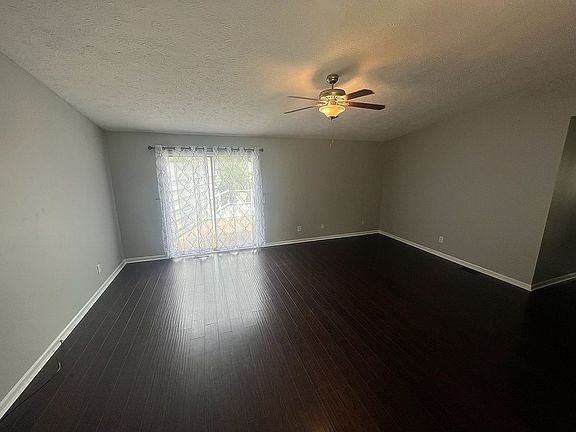 4th image of 516 Ortman Ln