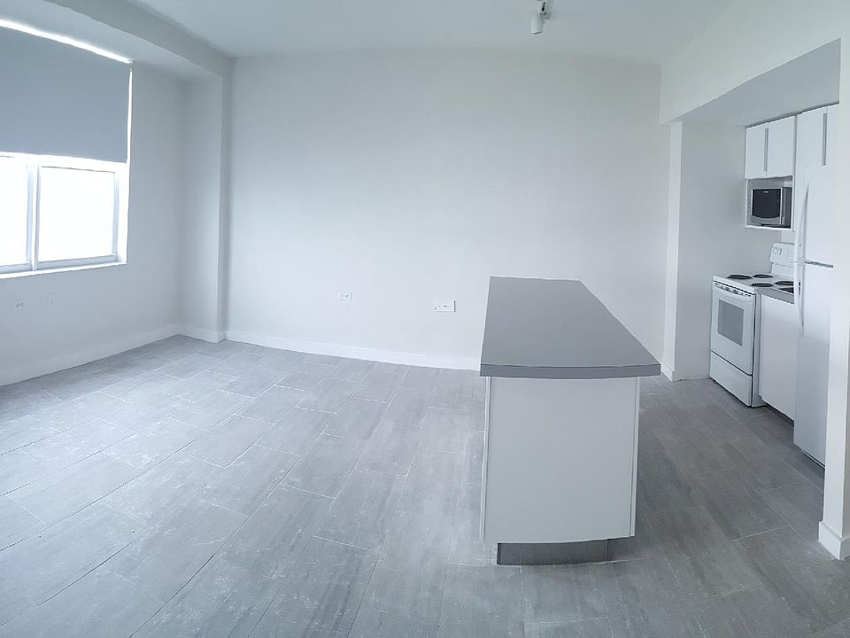 1st image of 1250 West Ave APT 7O