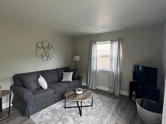 3rd image of 10100 Puttington Dr APT D