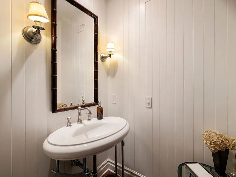 21 Turnberry Dr — Photo 28