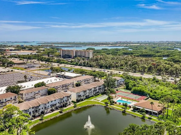 5775 Park St N APT 410, Saint Petersburg, FL 33709