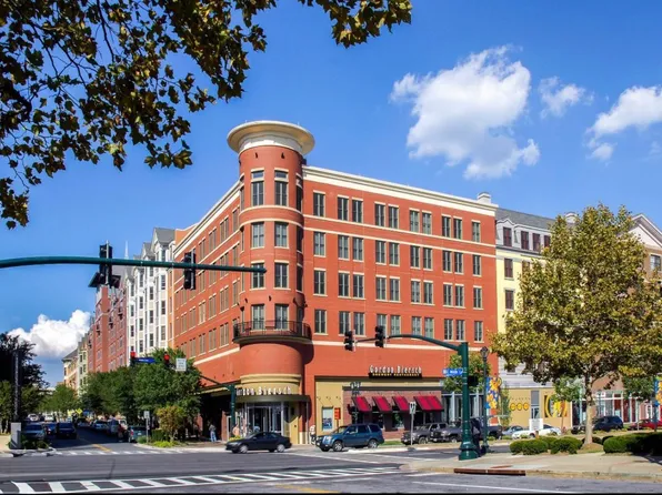 38 Maryland Ave Unit 608, Rockville, MD 20850