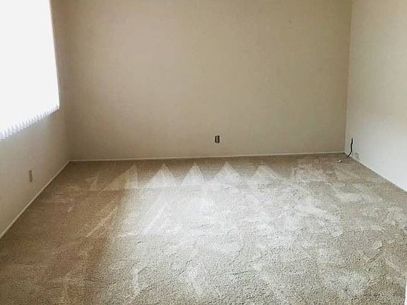 3rd image of 1007 Willow St APT 6
