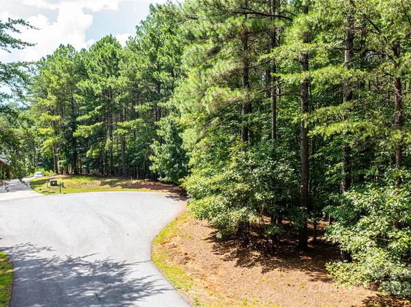 2062 Dockside Pl #304, Connelly Springs, NC 28612