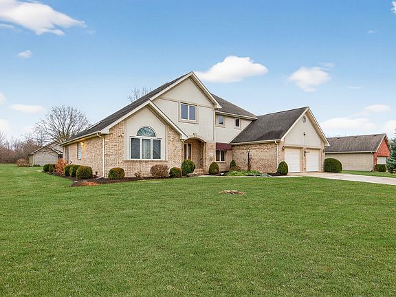 2nd image of 514 Greenland Ln