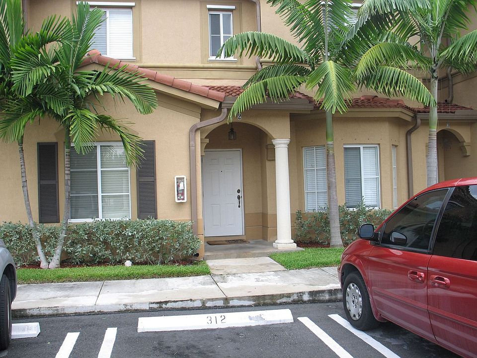 2nd image of 8464 NW 107th Path Unit 2