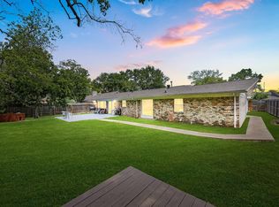7606 Richmond Ave, Houston, TX 77063
