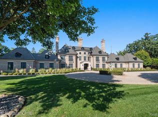 1343 Orchard Ridge Rd, Bloomfield Hills, MI 48304