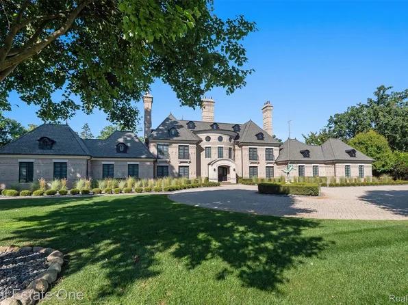 1343 Orchard Ridge Rd, Bloomfield Hills, MI 48304
