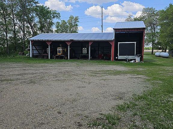Tractor shed