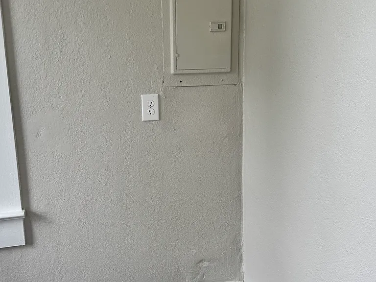 1207 Ohio St #B — Photo 32