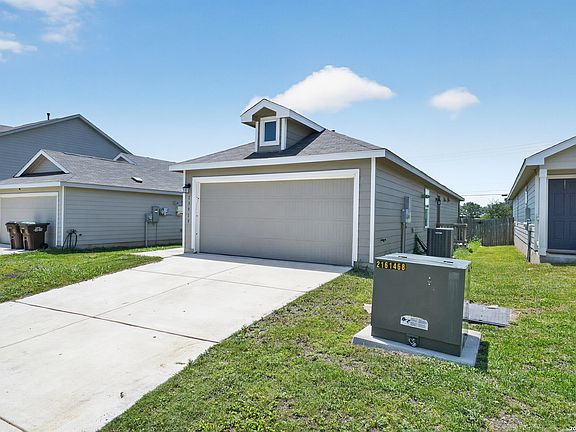 2nd image of 13919 WEIR PL