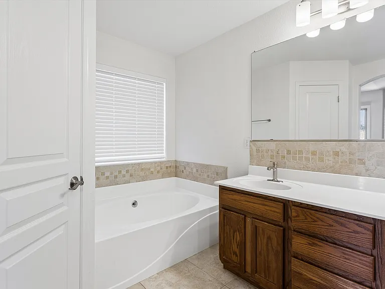 5120 E Via Dona Rd — Photo 28
