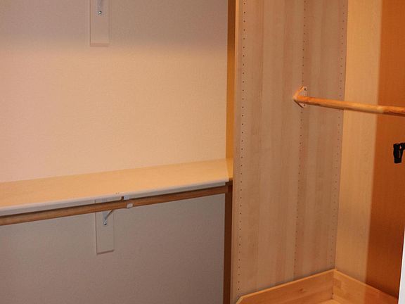 5th image of 4201 N 20th St Unit 213
