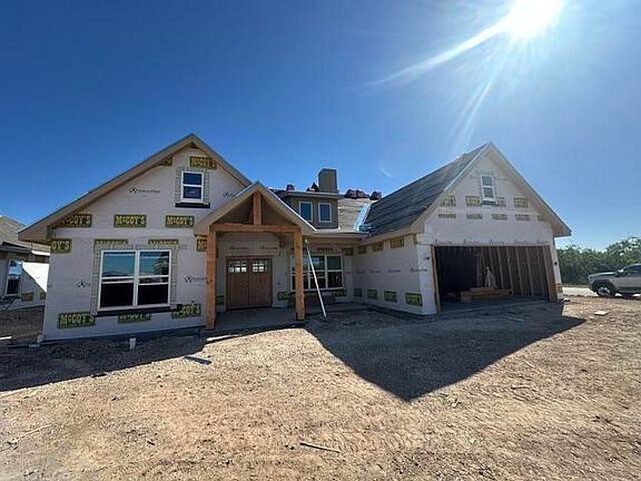 3rd image of 3110 Maplewood Dr