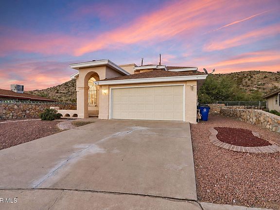 3rd image of 912 Totonaca Ln