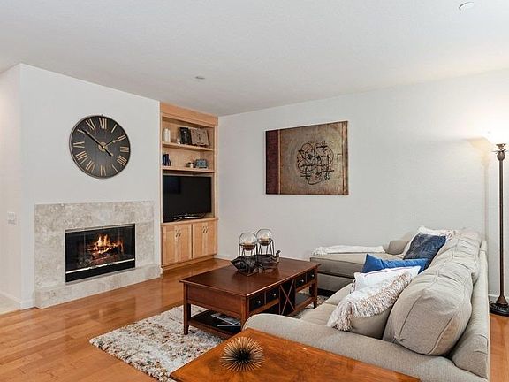 2nd image of 11296 Stanford Court Ln Unit 110