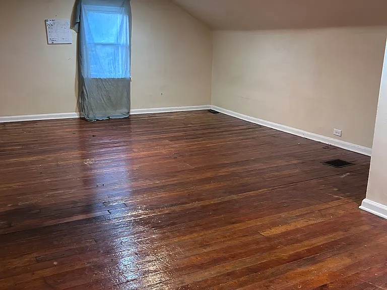 12092 Steel St — Photo 16