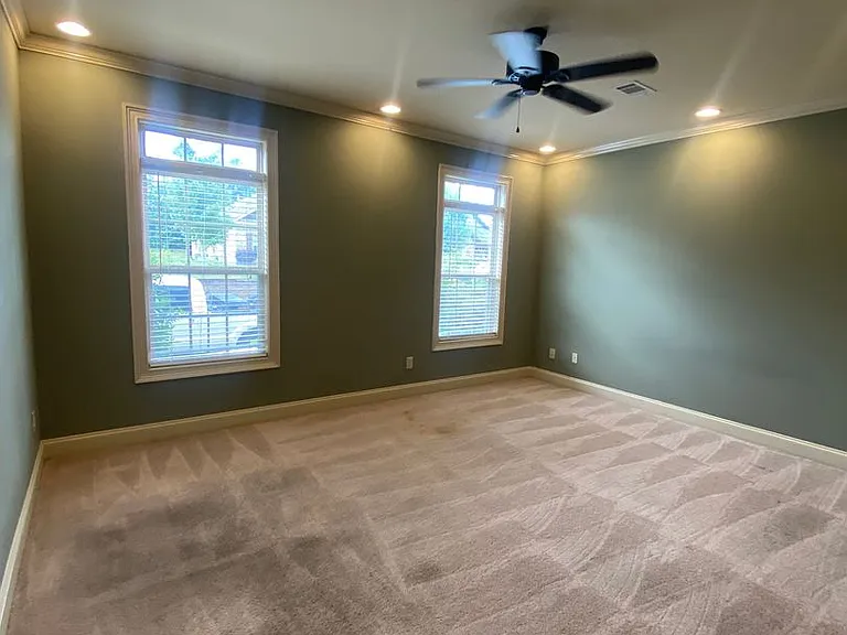 1055 Runningvine Ln — Photo 4