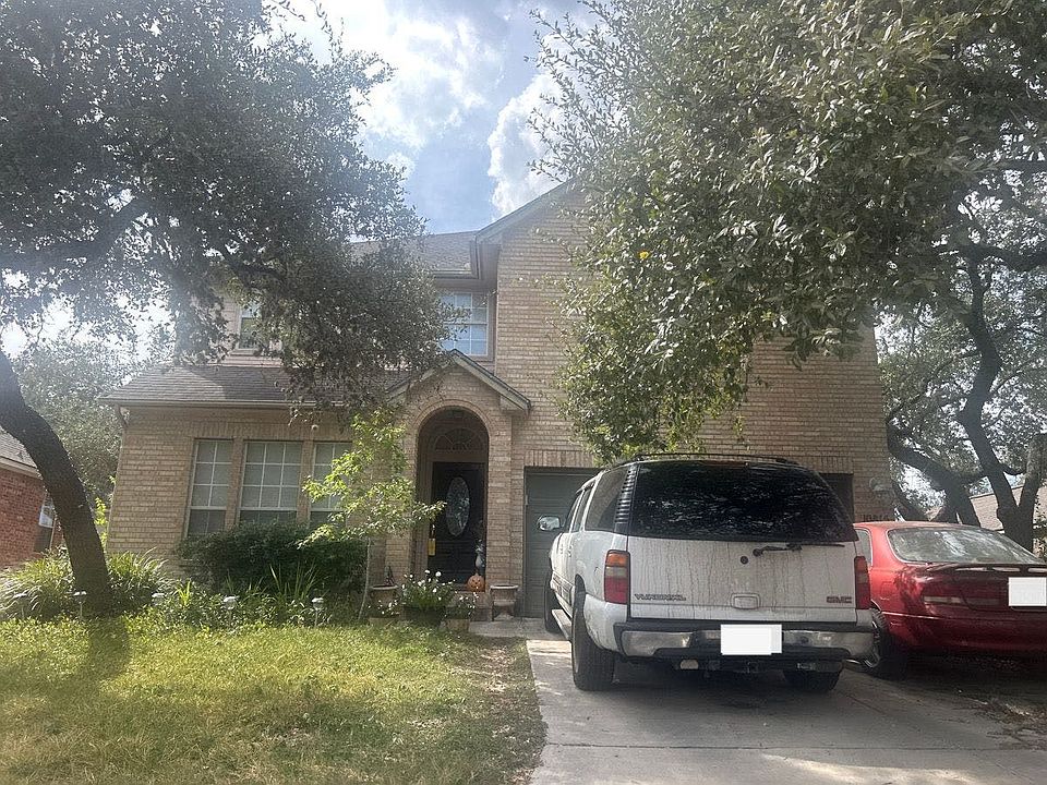 1st image of 10815 Belle Vere