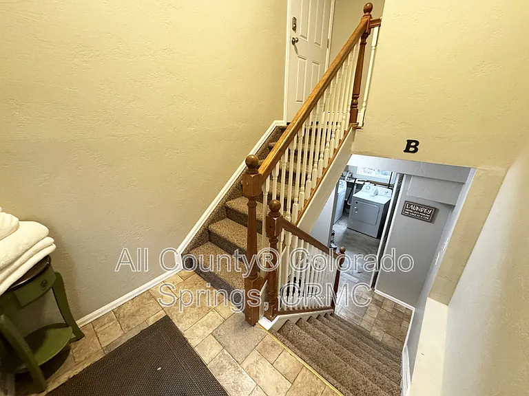 2126 W Kiowa St #10 — Photo 6