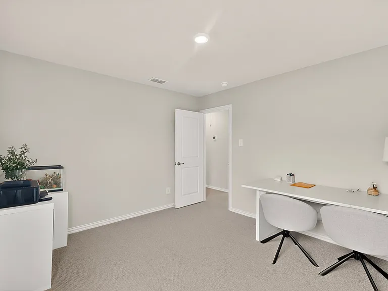 2636 Big Bend Mews — Photo 33