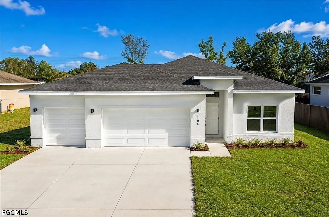4 bed, 2.0 bath, 1695 sqft, $2,295 — Photo 1