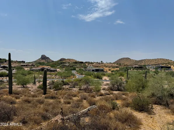 9264 E SUPERSTITION MOUNTAIN Drive #23, Gold Canyon, AZ 85118