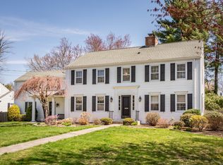 30 Pilgrim Rd, West Hartford, CT 06117