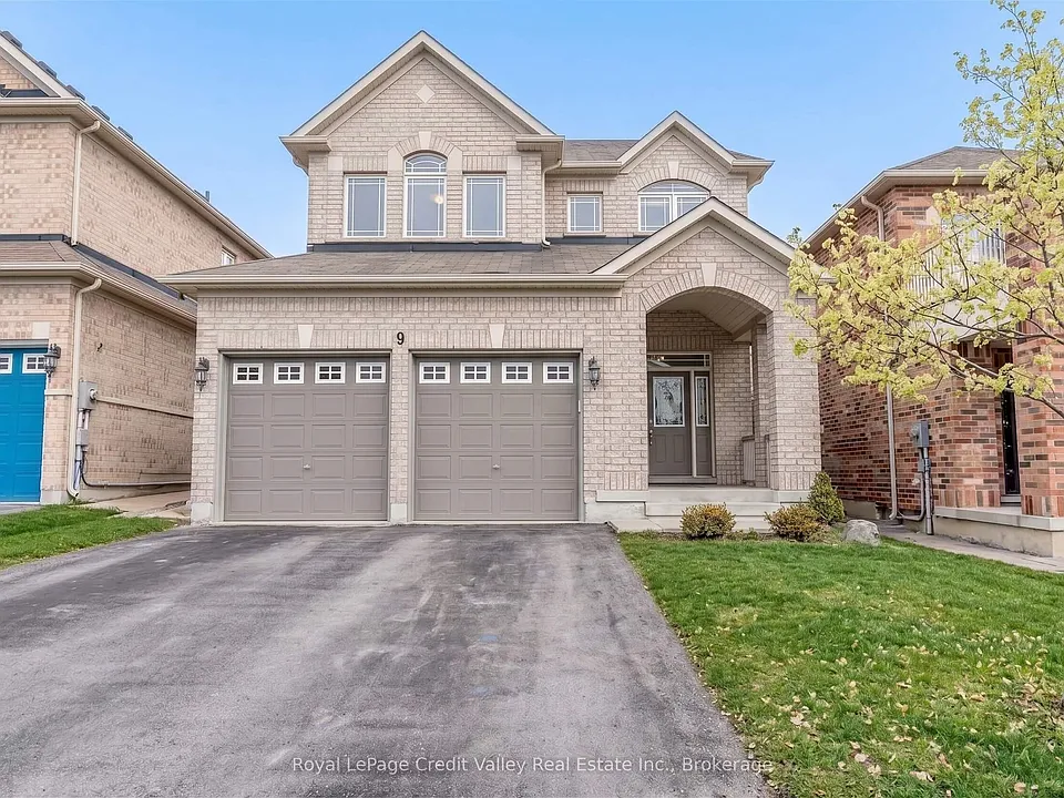 9 Old Field Cres #BASEMENT