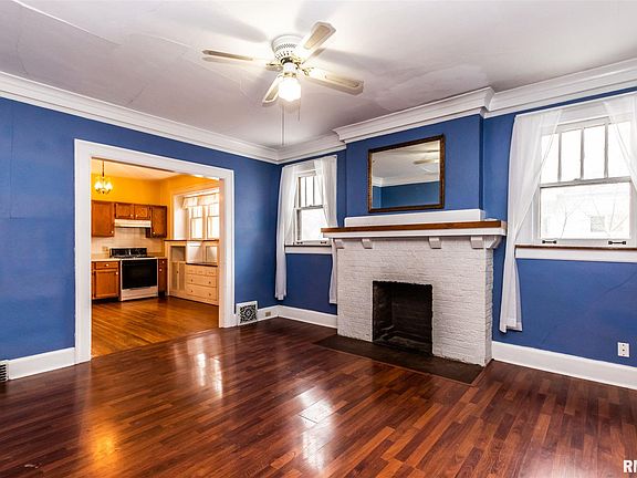4th image of 2413 N Bigelow St