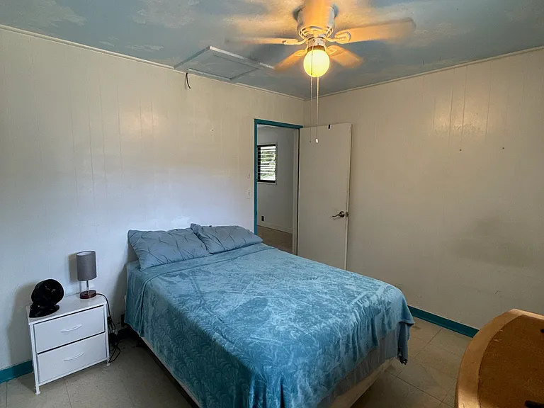 3398 Kalihi St — Photo 1