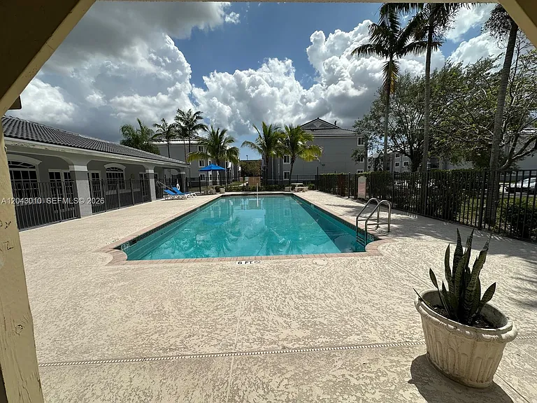 15470 SW 284th St #3207 — Photo 6