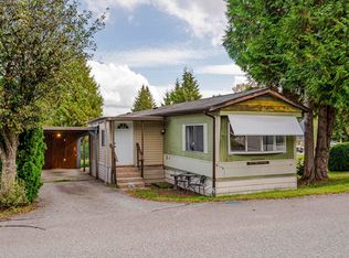 11812 Ponderosa Blvd #1, Pitt Meadows, BC V3Y1Z3