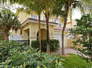 424 SW 9th St, Fort Lauderdale, FL 33315