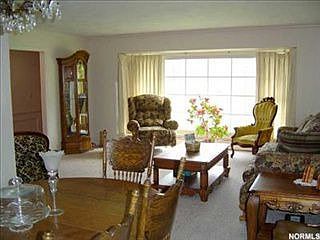4th image of 6383 Woodland Cir