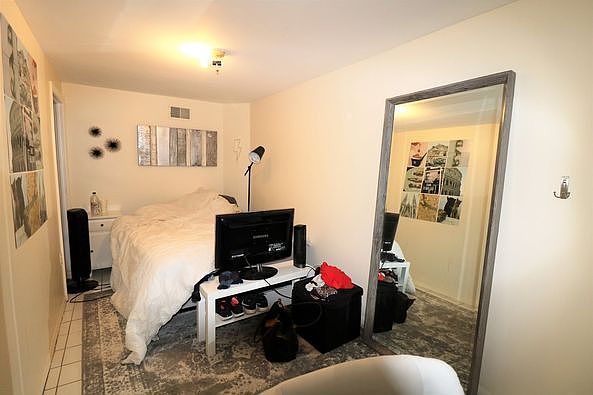 1st image of 41 Stone St