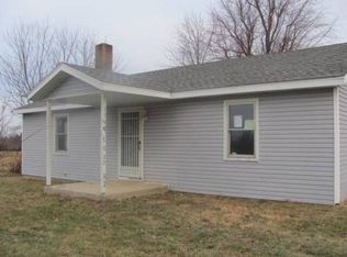 1749 E 567th Rd, Brighton, MO 65617