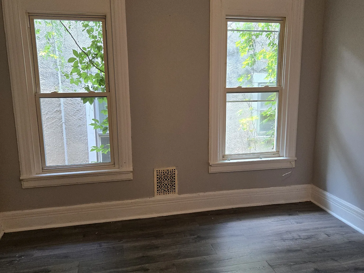146 Mansion St — Photo 4