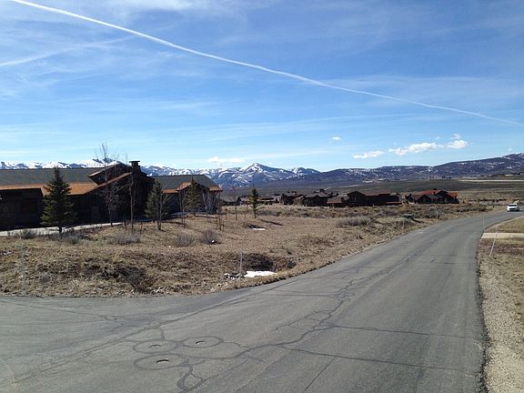 3rd image of 2571 Saddlehorn Dr