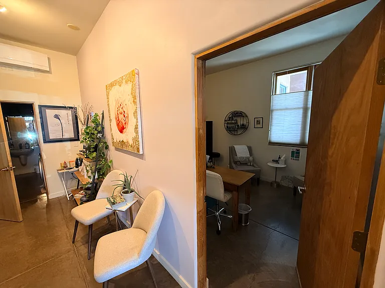 1012 Marquez Pl #303A — Photo 4