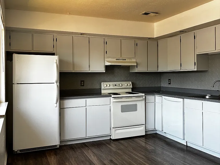 101 Kahil Pl #1 — Photo 10