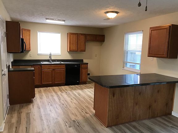2nd image of 4516 Nathan Dr