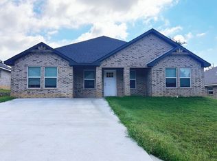 100 Watch Hill Dr, Durant, OK 74701