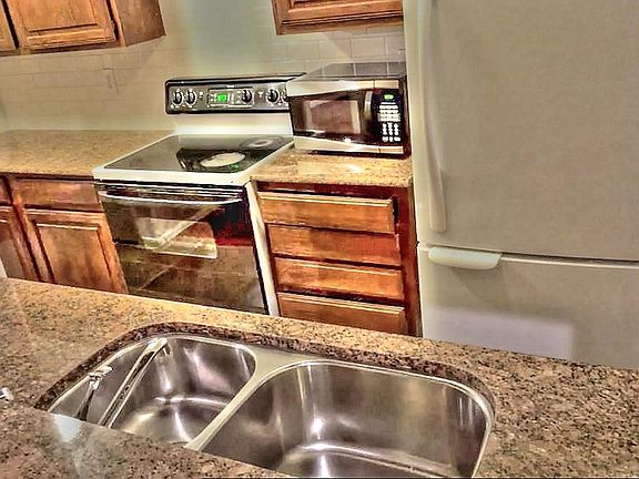 2nd image of 1100 Harwell Dr APT 1310