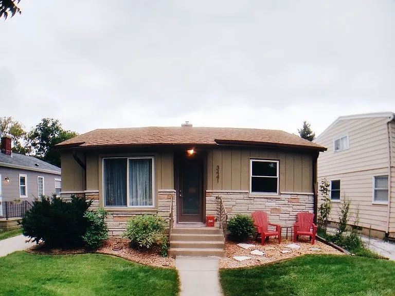 3441 S Iowa Ave — Photo 1