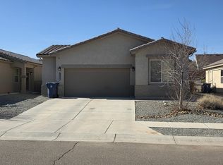 1724 Valle Vista Rd NW, Los Lunas, NM 87031