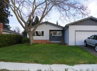 1255 Regina Dr, Napa, CA