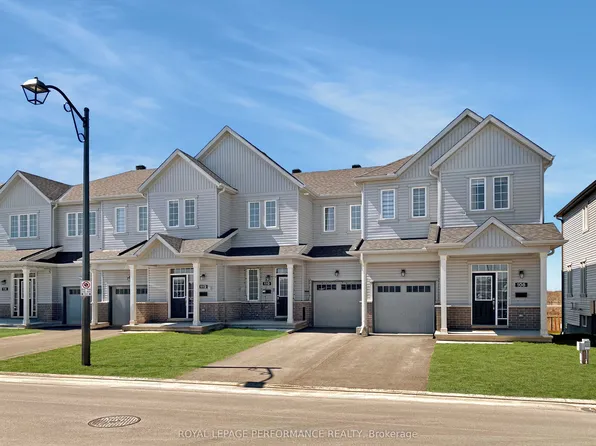 110 Main Halyard Ln, Ottawa, ON K2J 7B6