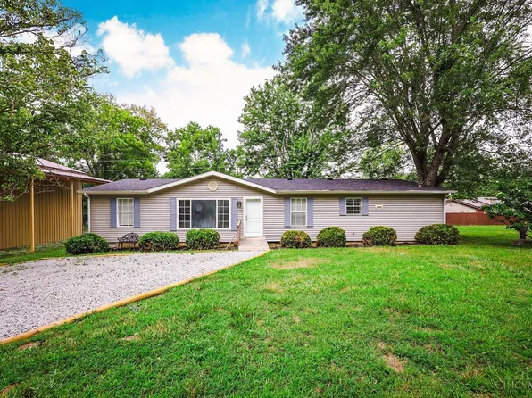 6749 Loch Lomond Cir, Hillsboro, OH 45133